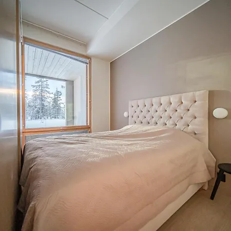 Daire Frost A6 Ski-in Ski-out By Aavalevi *